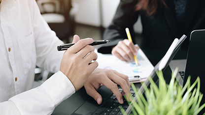 Businesspeople in discussion